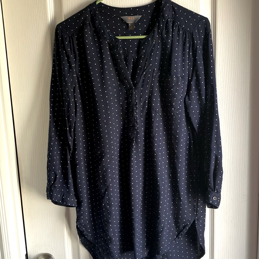 MIX by 41Hawthorn 3/4 sleeve navy blue polka dot blouse